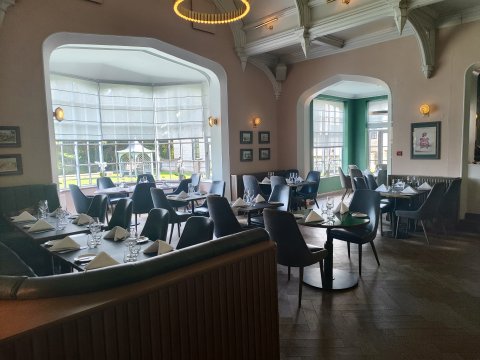 Foxhills Country Club - 1230