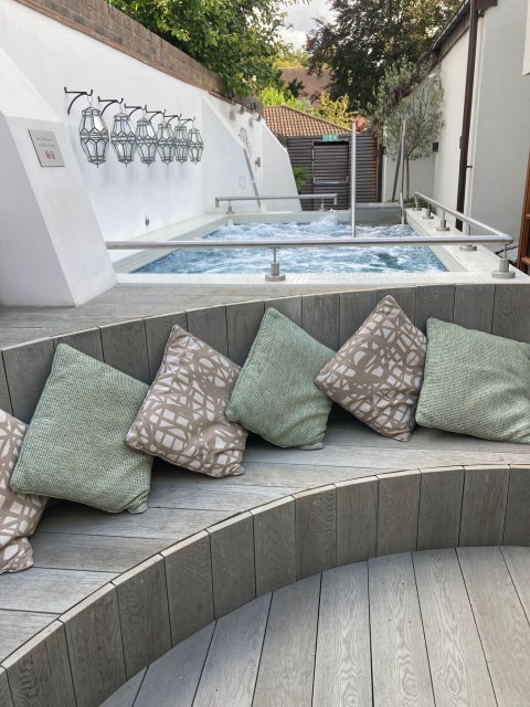 Harbour Hotel - 1356