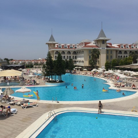 Side Star Resort - 42