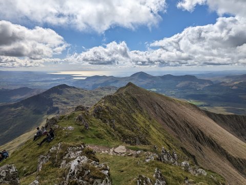 Hike Snowdon - Yr Wyddfa - The Highest Mountain In Wales! - 1307