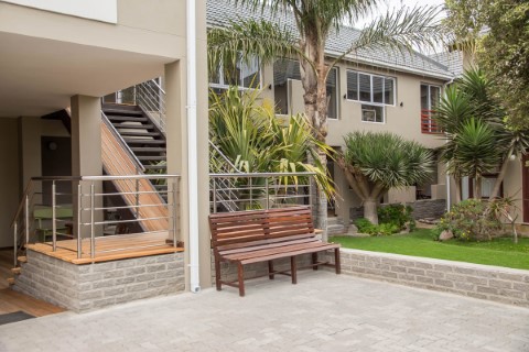 Sea Breeze Guesthouse - 225