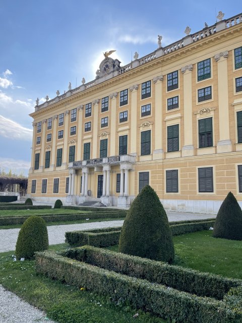 Schonbrunn Palace - 1321