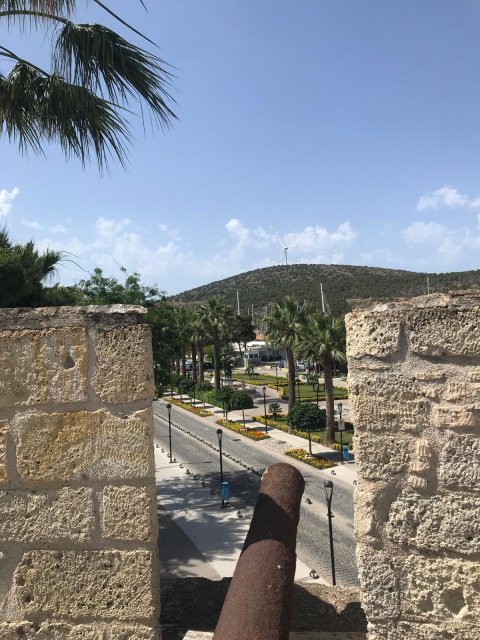 İzmir Kalesi - 1334