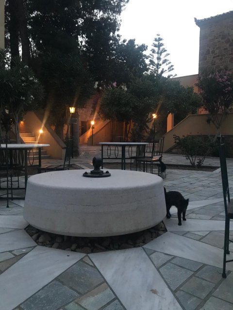 Grecian Castle Hotel  - 1332