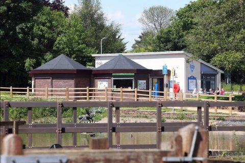 Bannau Brycheiniog (brecon Beacons), Hay-on-wye, Medieval And Industrial Heritage - 1306