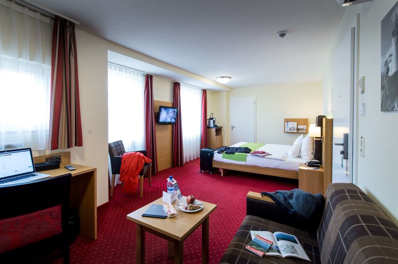 Best Western Plus Hotel Bahnhof - 850
