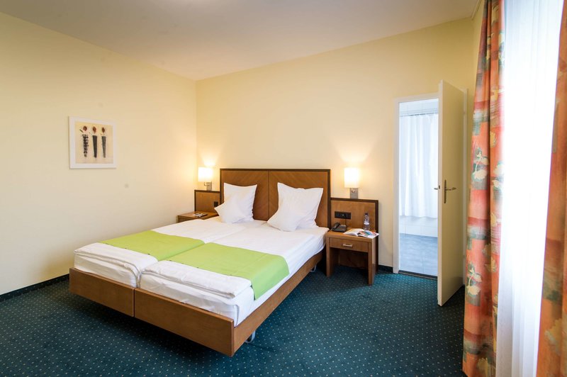 Best Western Plus Hotel Bahnhof - 850