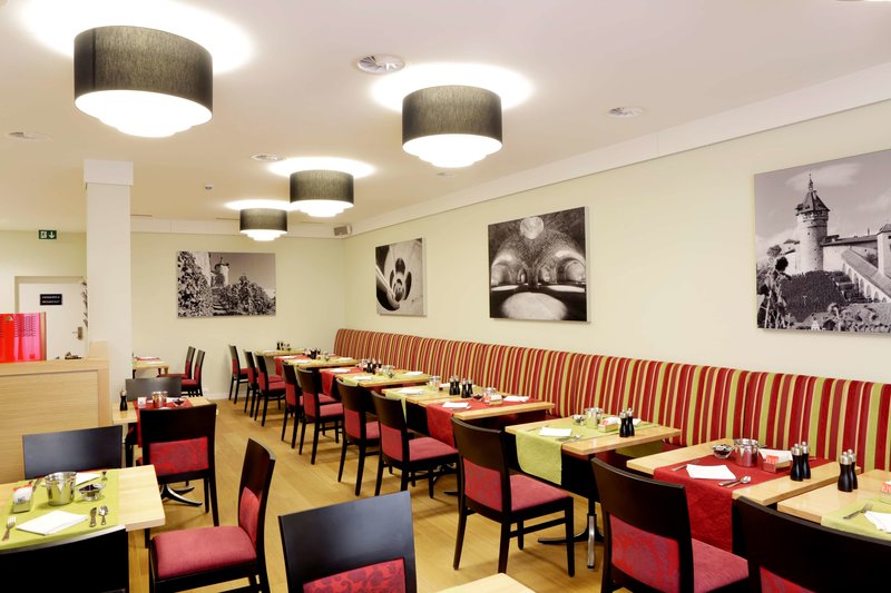 Best Western Plus Hotel Bahnhof - 850