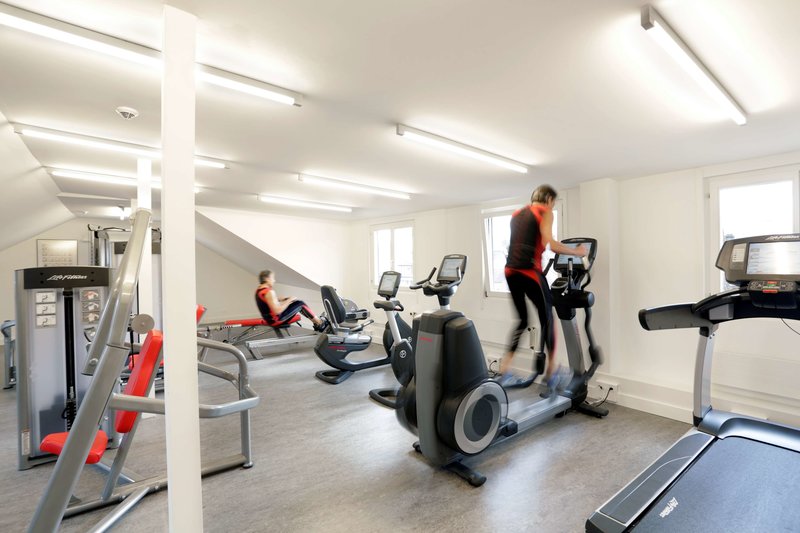 Best Western Plus Hotel Bahnhof - 850