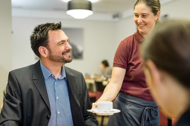 Best Western Plus Hotel Bahnhof - 850