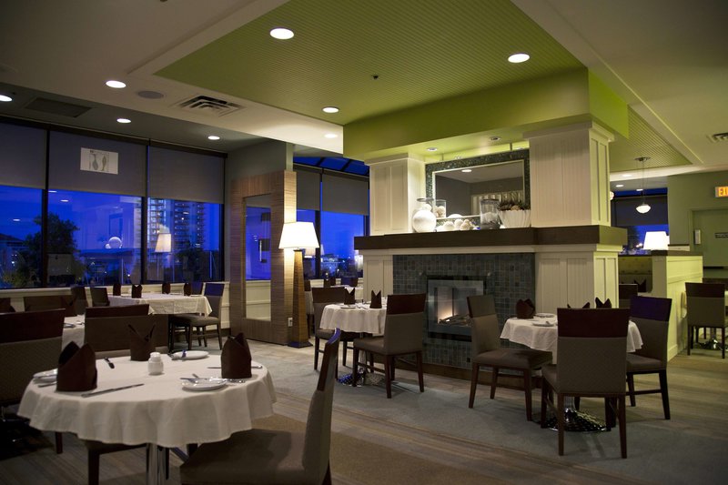 Coast Bastion Hotel - 512