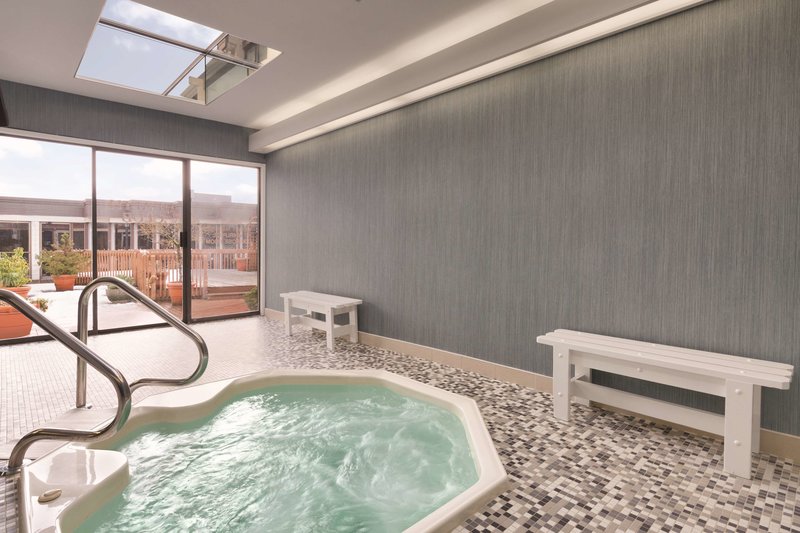 Coast Discovery Inn - 513