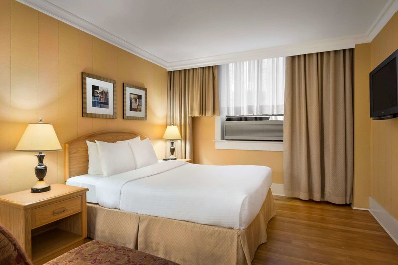 Days Inn Vancouver Downtown - 523