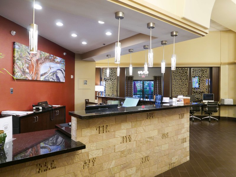 Best Western Escondido Hotel - 856