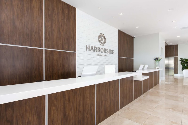 Harborside Hotel - 864