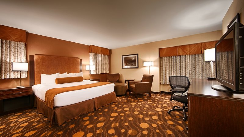 Best Western Plus Suites Hotel Coronado Island - 865