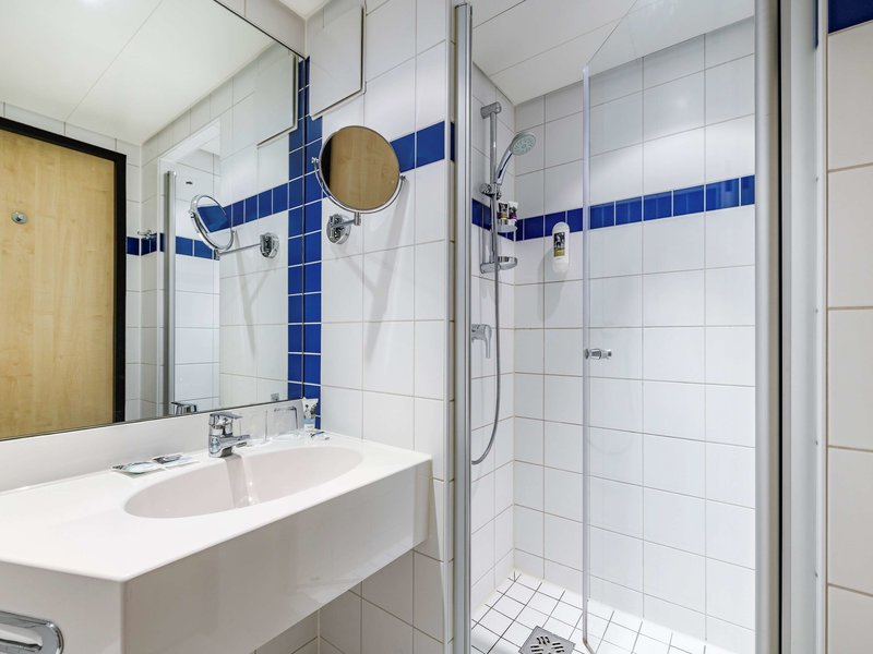 Mercure Hotel Stuttgart City Center - 529