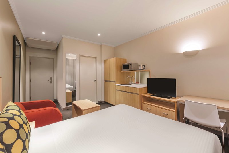 Travelodge Hotel Sydney Martin Place - 871