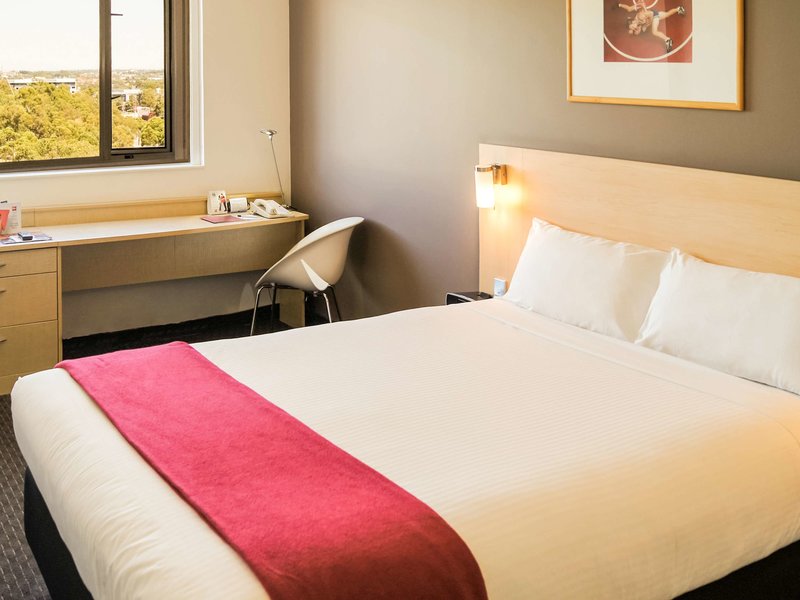 Ibis Sydney Olympic Park - 877