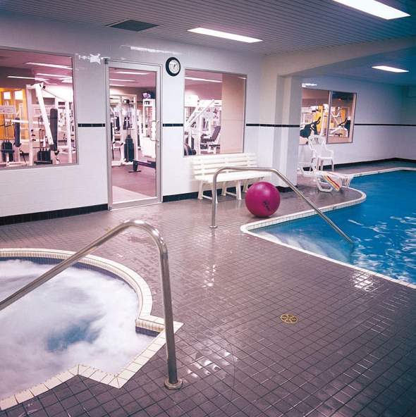 Harbour Towers - 549