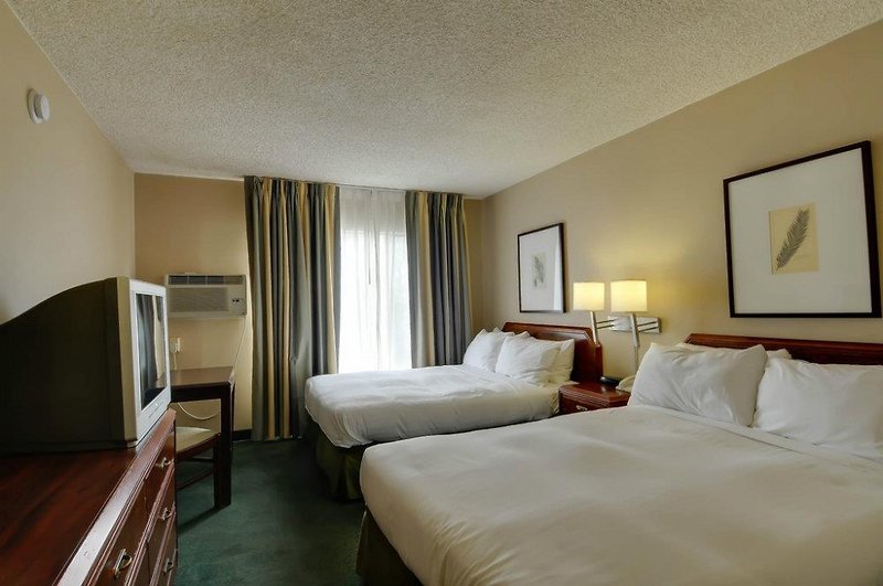 Vagabond Inn San Diego Airport Marina - 883