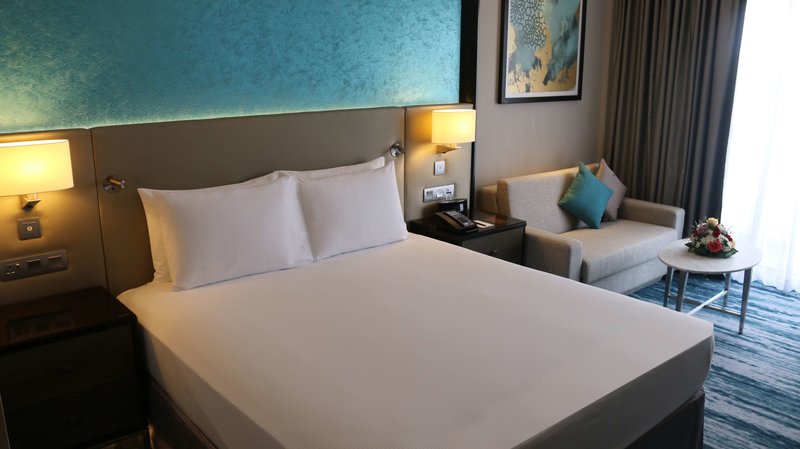 Radisson Blu Hotel & Resort, Al Ain - 551