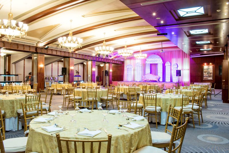 Radisson Blu Hotel & Resort, Al Ain - 551