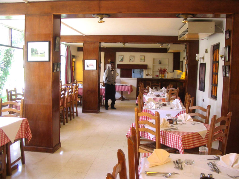 Obelisk Nile Hotel - 557