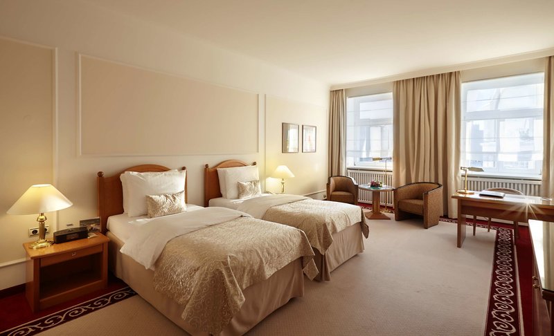 Baltschug Kempinski - 560