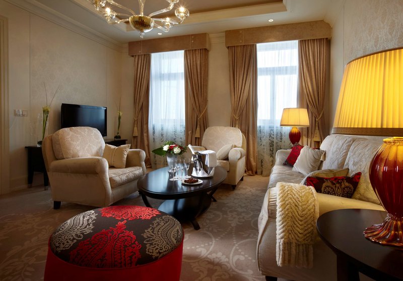 Baltschug Kempinski - 560