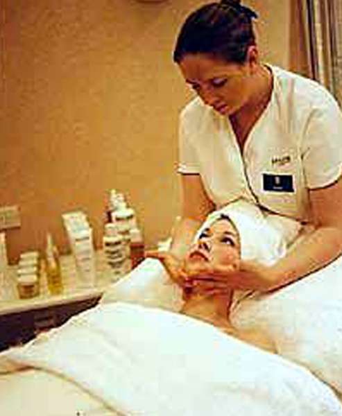 Macdonald Kilhey Court - 562