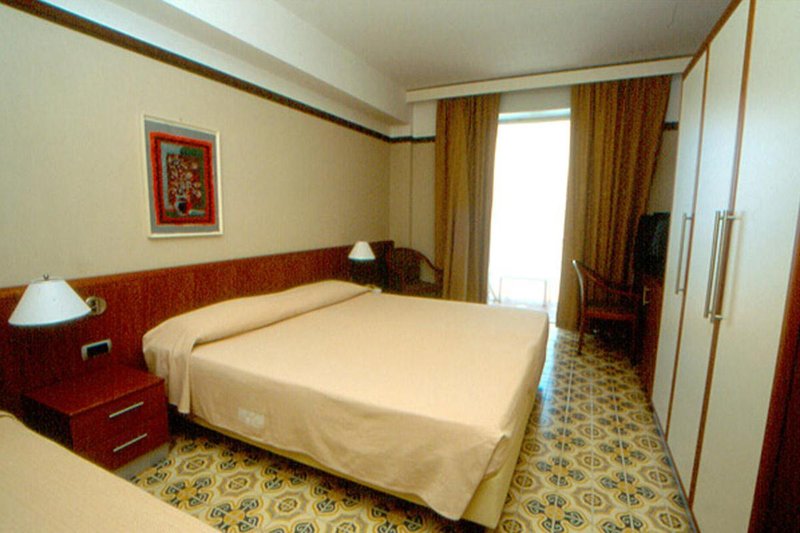 Hotel Pietra Di Luna - 389