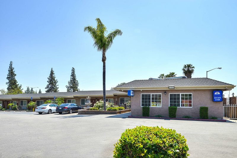 Americas Best Value Inn & Suites San Bernardino - 885