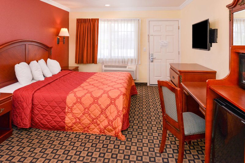 Americas Best Value Inn & Suites San Bernardino - 885