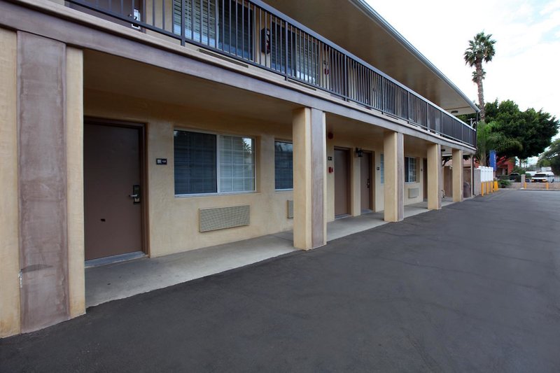 Raincross Hotel Riverside - 887