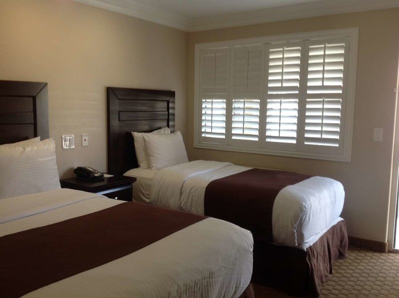 Raincross Hotel Riverside - 887