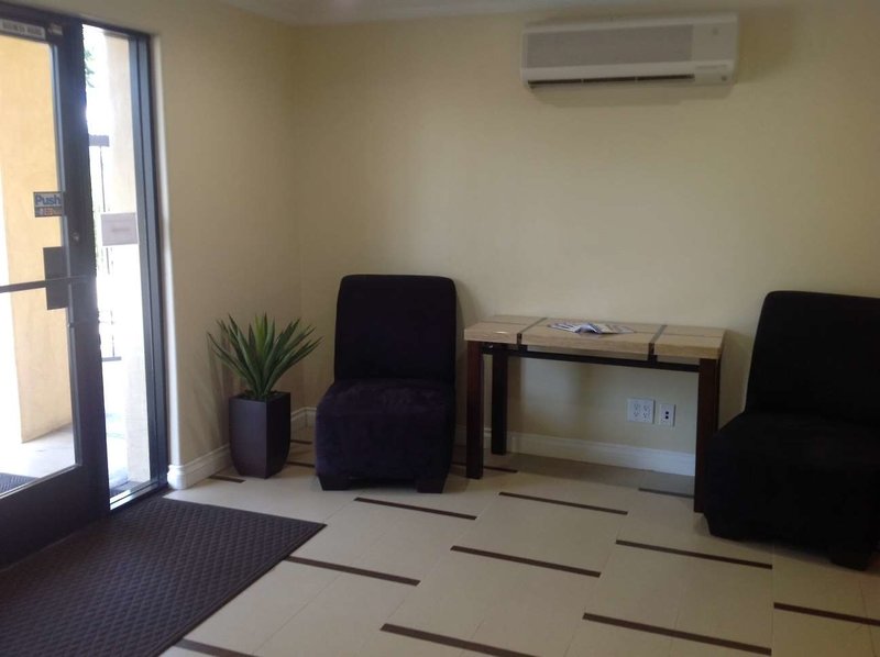 Raincross Hotel Riverside - 887