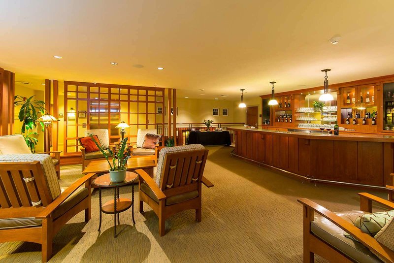 Avila Village Inn - 892