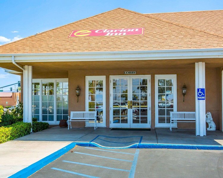 Clarion Inn & Suites Conference Center