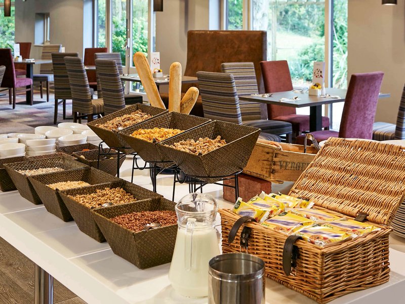 Novotel Manchester West - 570