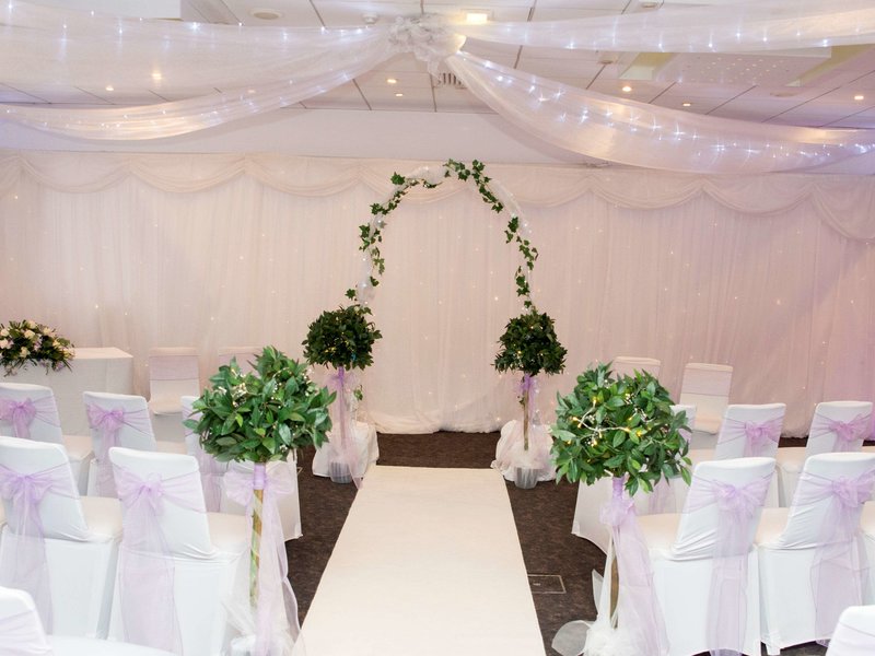 Novotel Manchester West - 570