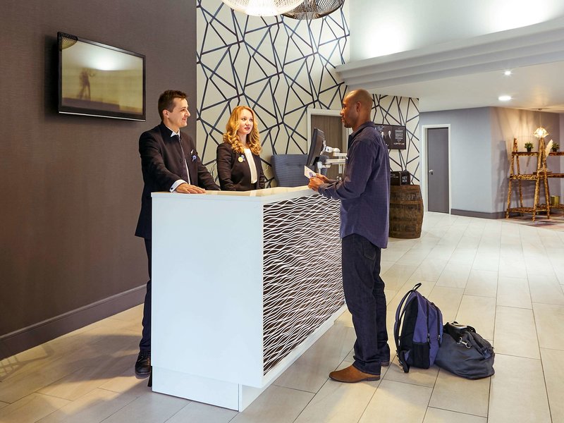 Novotel Manchester West - 570
