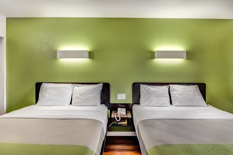 Motel 6 Visalia Ca - 904