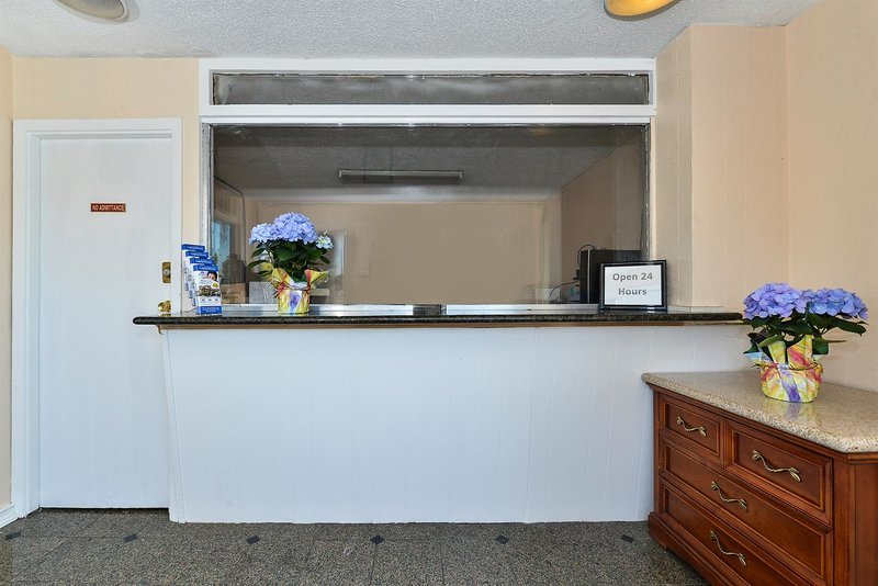 Americas Best Value Inn - Oakland / Lake Merritt - 909