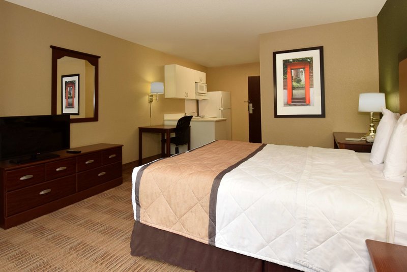 Extended Stay America - Santa Barbara - Calle Real - 931