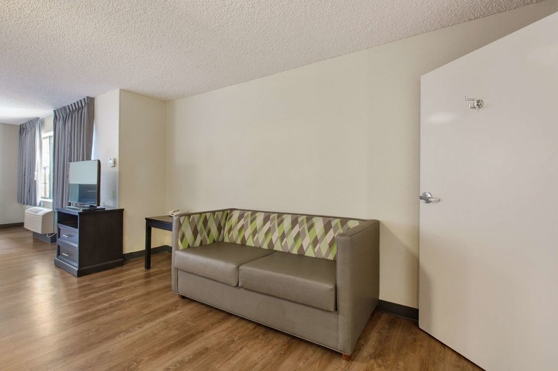 Extended Stay America - Union City - Dyer St. - 935