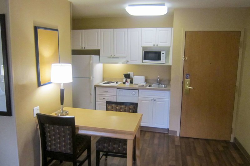 Extended Stay America - Pleasanton - Chabot Dr. - 940
