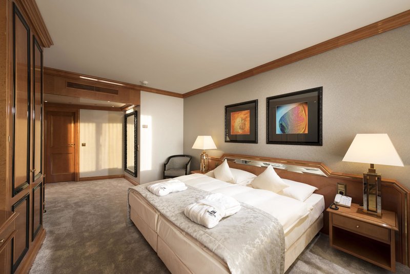 Maritim Hotel Ulm - 573