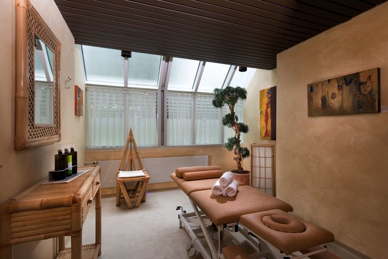 Best Western Premier Parkhotel Bad Mergentheim - 572