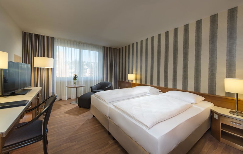 Maritim Hotel Stuttgart - 575